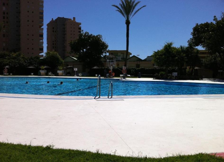 טורמולינוס Apartamento Primera Linea Playa מראה חיצוני תמונה